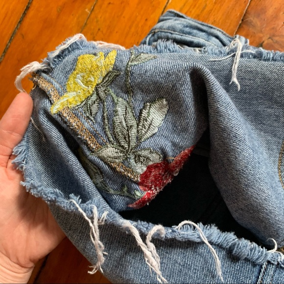 Gorgeous Embroidered Denim High Waisted Fray Skirt - Picture 8 of 14